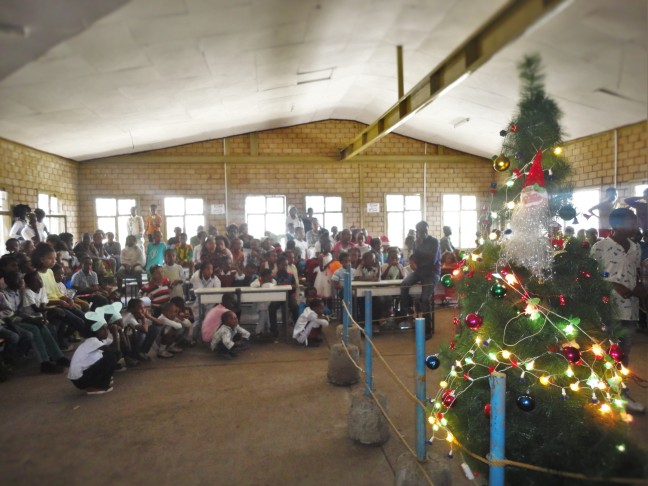 children-at-bci-academy-in-ethiopia-gather-around-a-decorated-tree-to-celebrate-christmas-genna-on-january-6th-2016